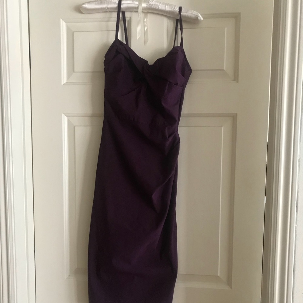 Stop staring sleeveless dress -excellent condition